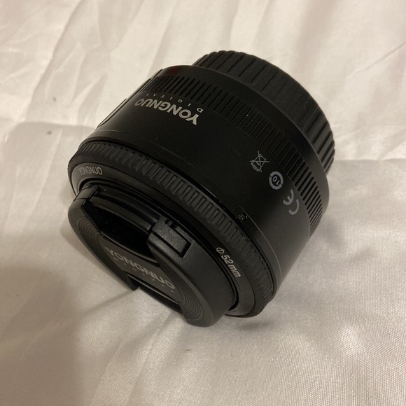 YONGNUO digital lens 50mm F1.8 - Picture 2 of 3